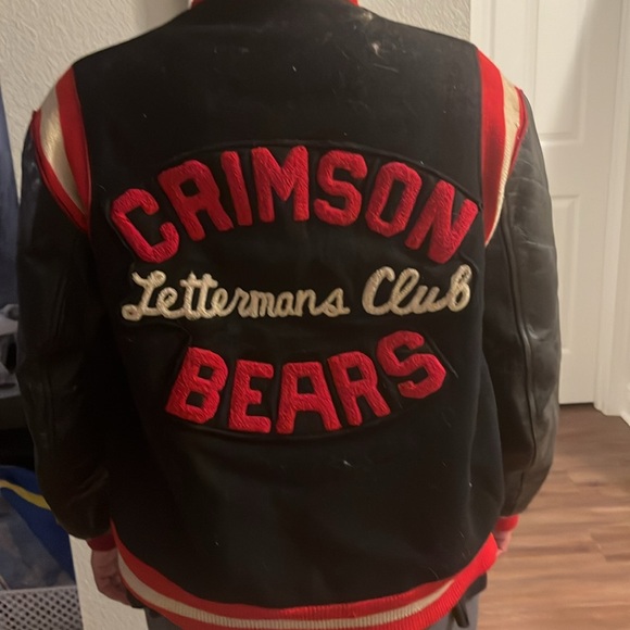 Red and black varsity skookum Jacket - Picture 3 of 6